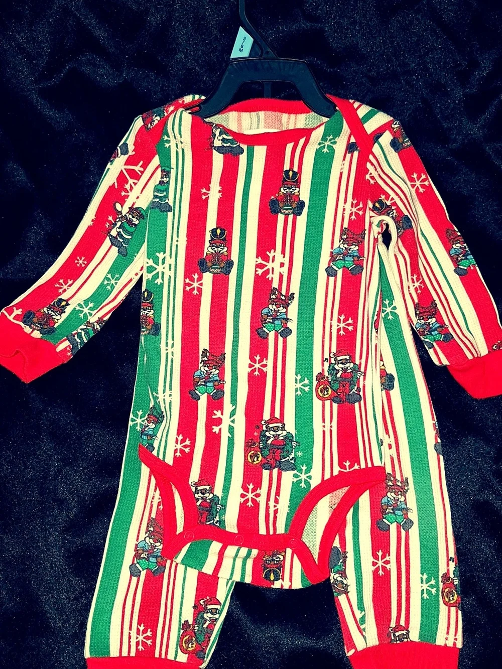 Buc-ee's Red & Green Holiday Stripe Baby Pajama Set